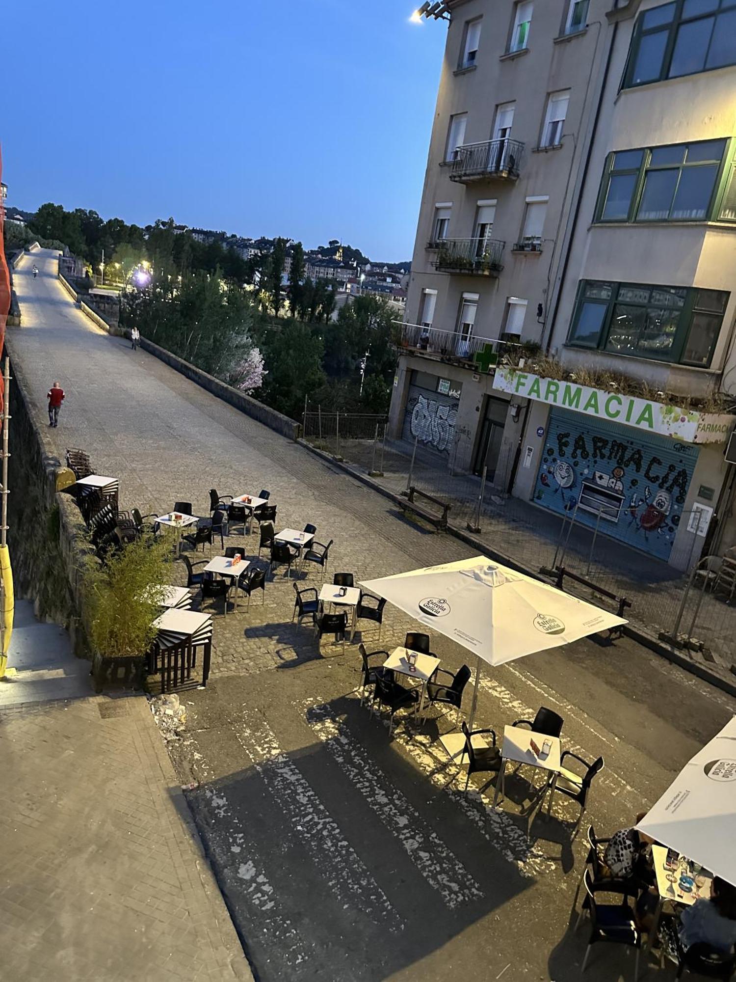 Apartamento Puente Romano Ourense Luaran gambar